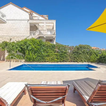 Appartement Bezmalinovic Bol