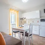 Appartement Bezmalinovic