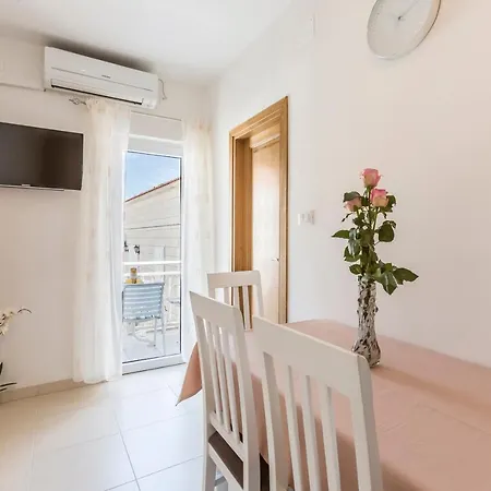 Bezmalinovic Apartmán